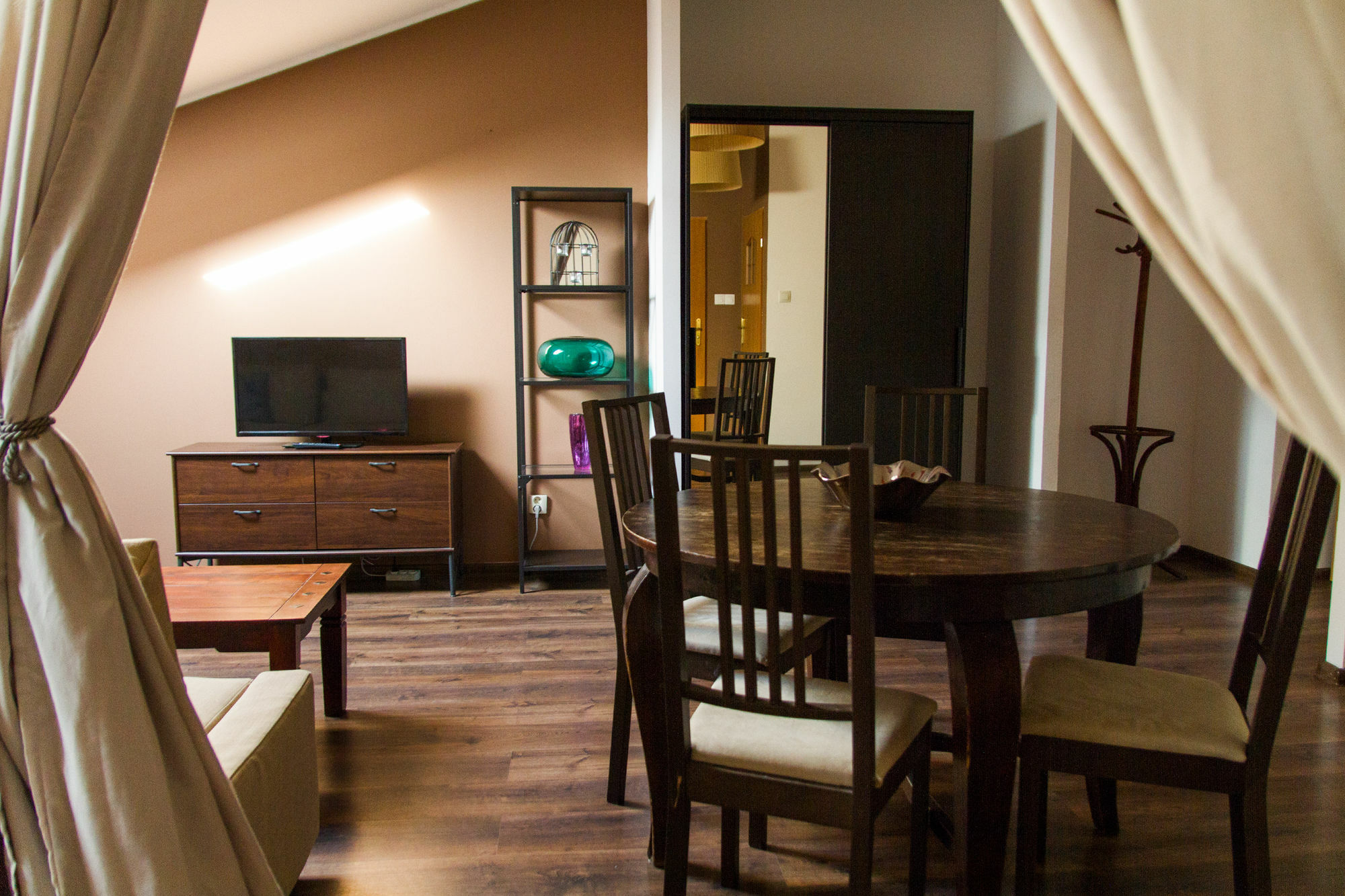 Apartment Lounge